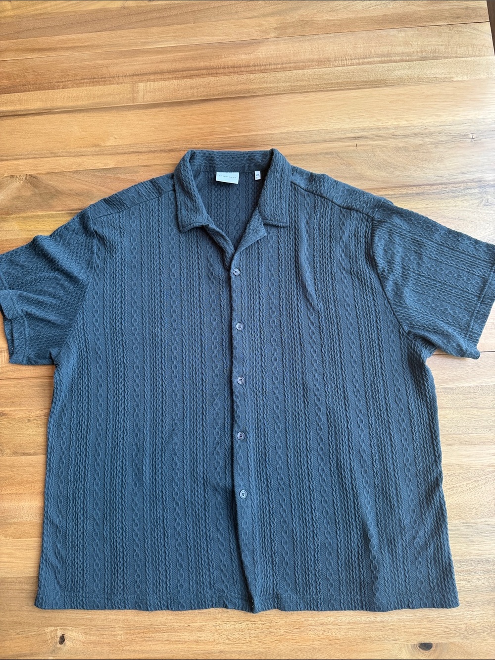 Men’s 7Diamonds Short Sleeve Knit Button Down - Picture 2 of 3